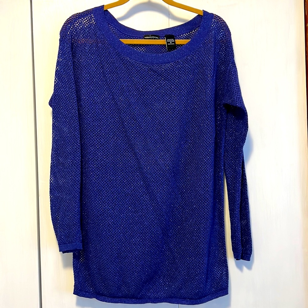 Women’s metallic lightweight sweater size medium
